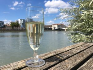 Flute of champagne on the barges du Rhone